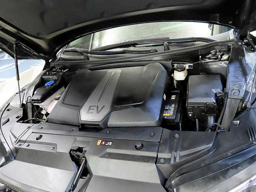 KIA EV6 2022 Negro - Importación desde Corea - HF Imports Iquique - Foto 19