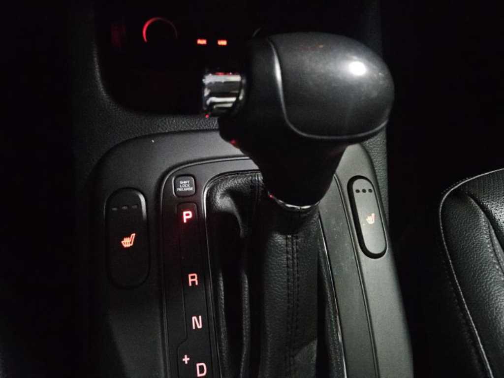 KIA K3 2012 Blanco - Importación desde Corea - HF Imports Iquique - Foto 13