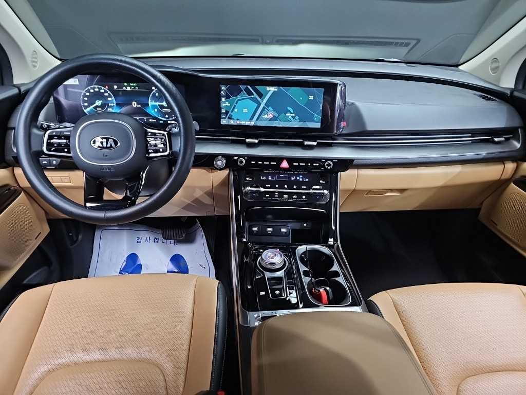 KIA Carnival - Vista 7
