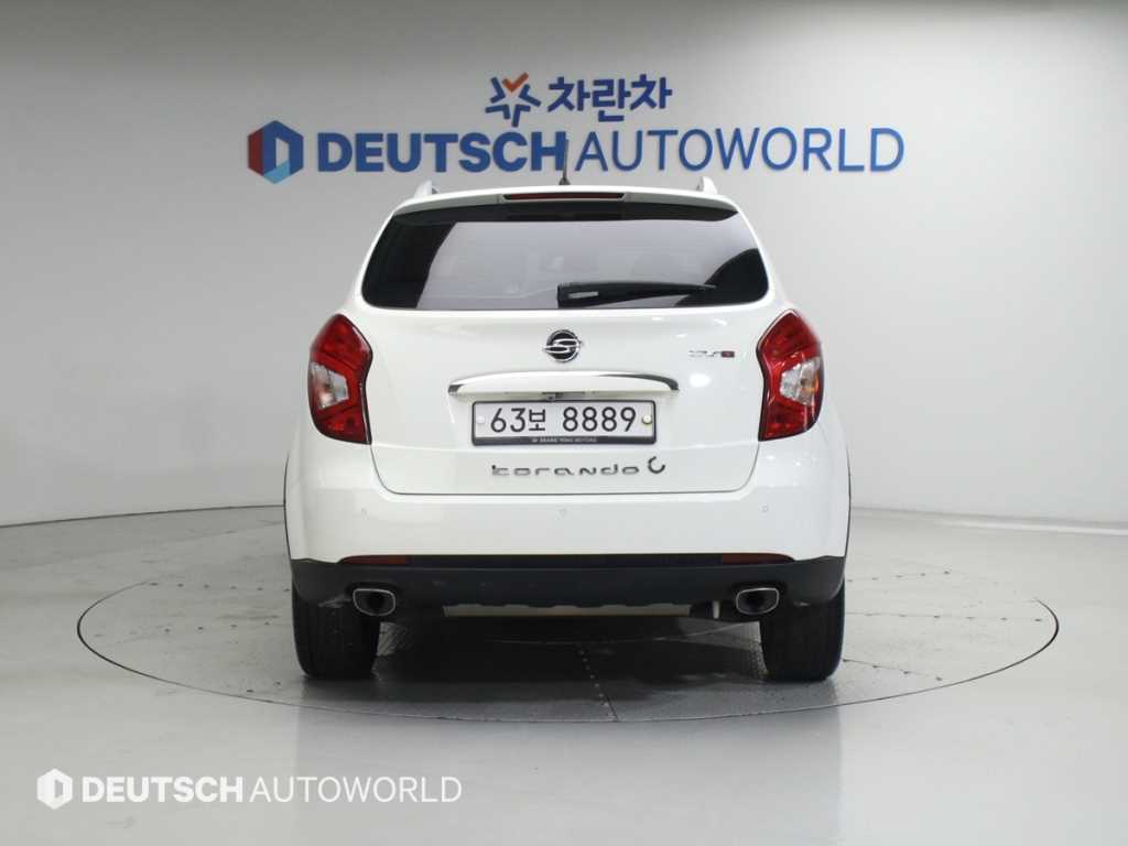 Ssangyong Korando - Vista 4