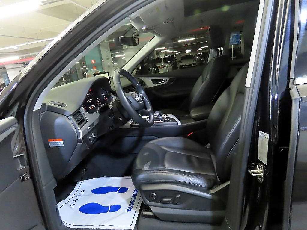 Audi Q7 - Vista 6