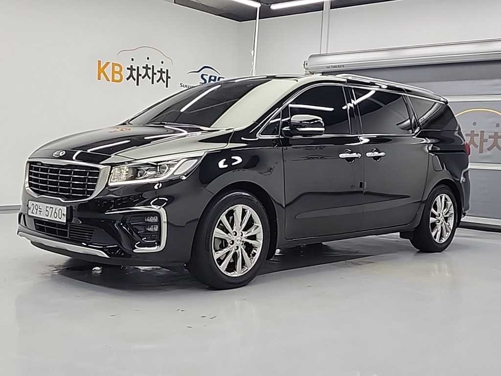 KIA Carnival 2019 Negro - Importación desde Corea - HF Imports Iquique - Foto 1