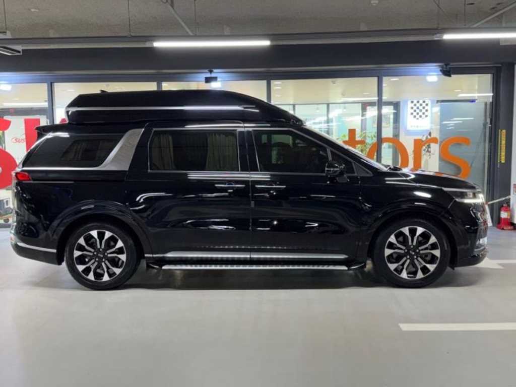 KIA Carnival - Vista 3