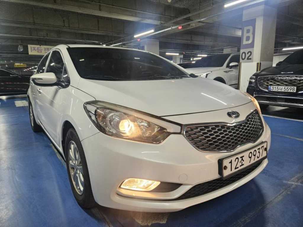 KIA K3 - Vista 3