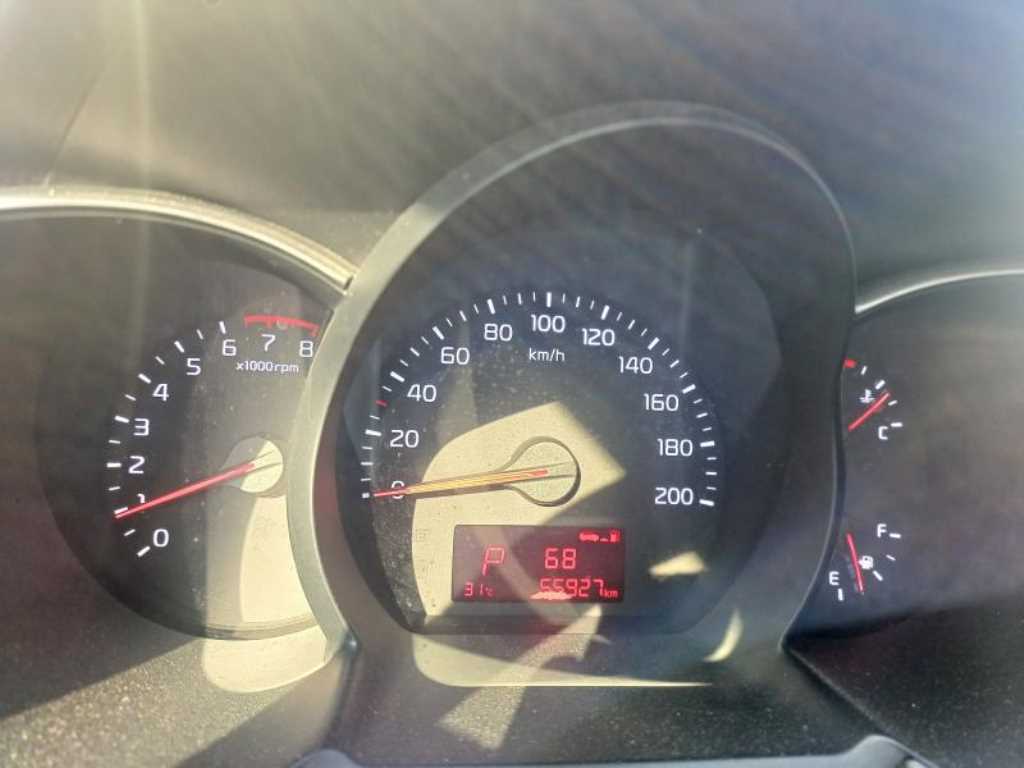 KIA Morning - Vista 11