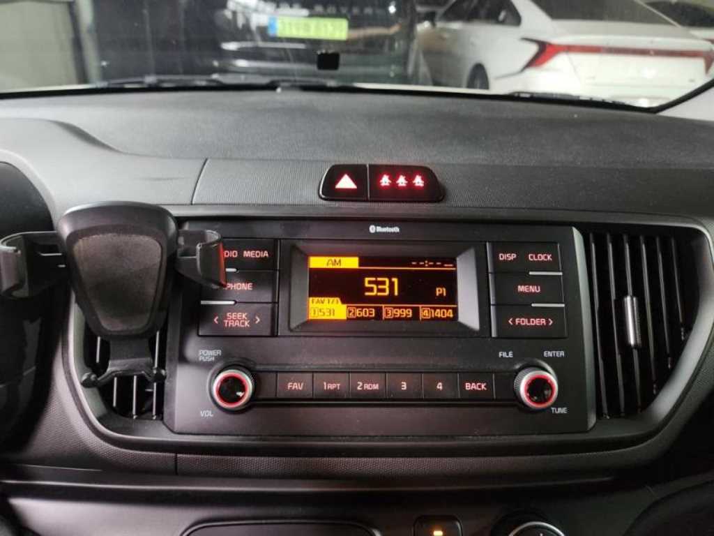 KIA Ray - Vista 7