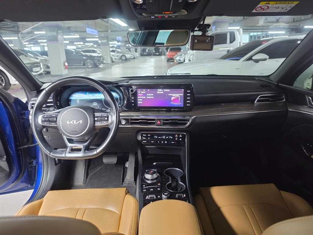 KIA K5 - Vista 7