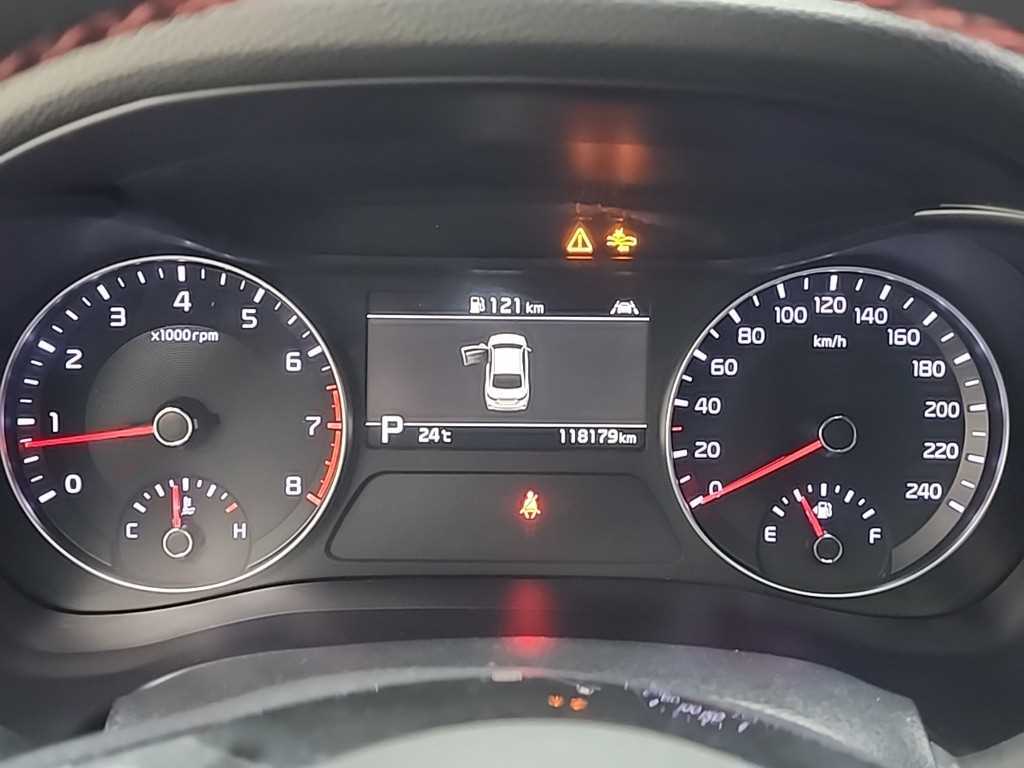 KIA K3 - Vista 6