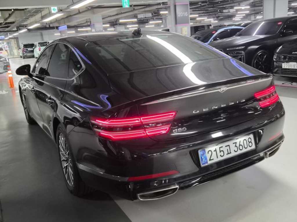 Genesis G80 - Vista 4