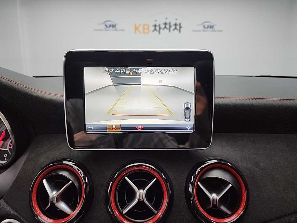 Mercedes Benz CLA Class 2018 Blanco - Importación desde Corea - HF Imports Iquique - Foto 15