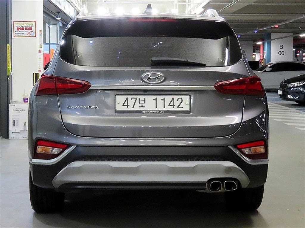 HYUNDAI Santa Fe - Vista 5