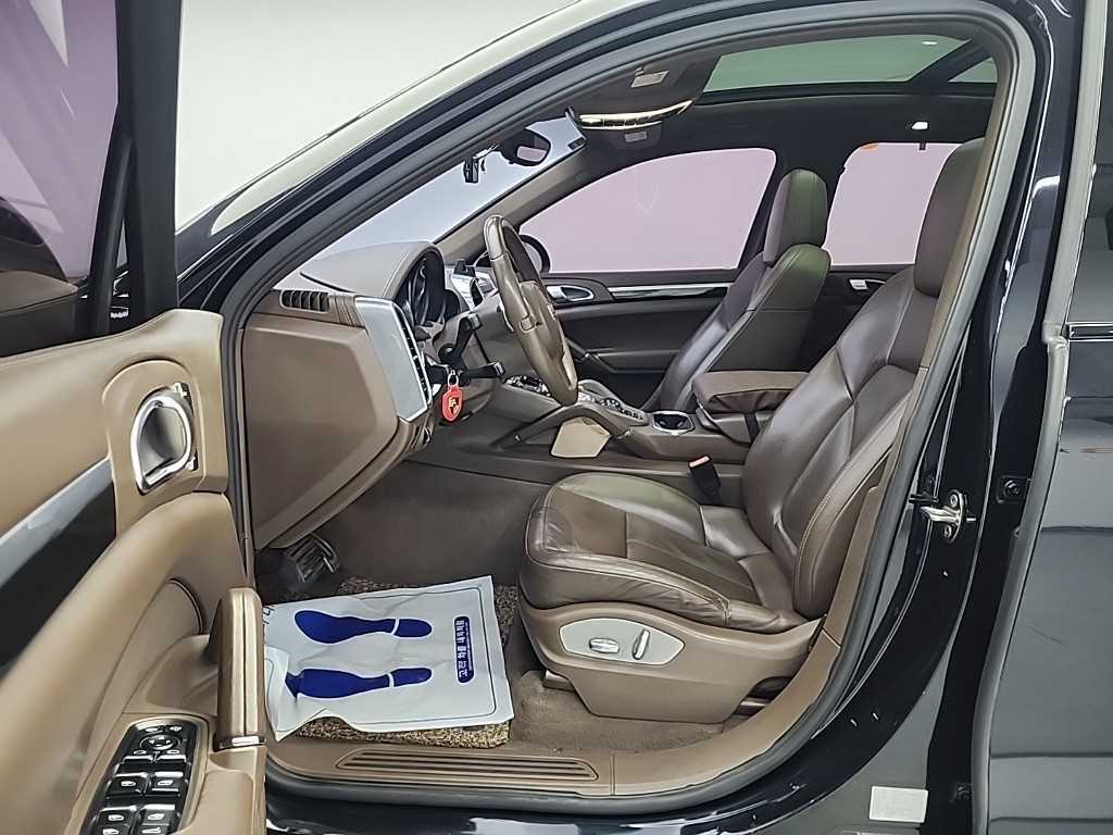Porsche Cayenne - Vista 11