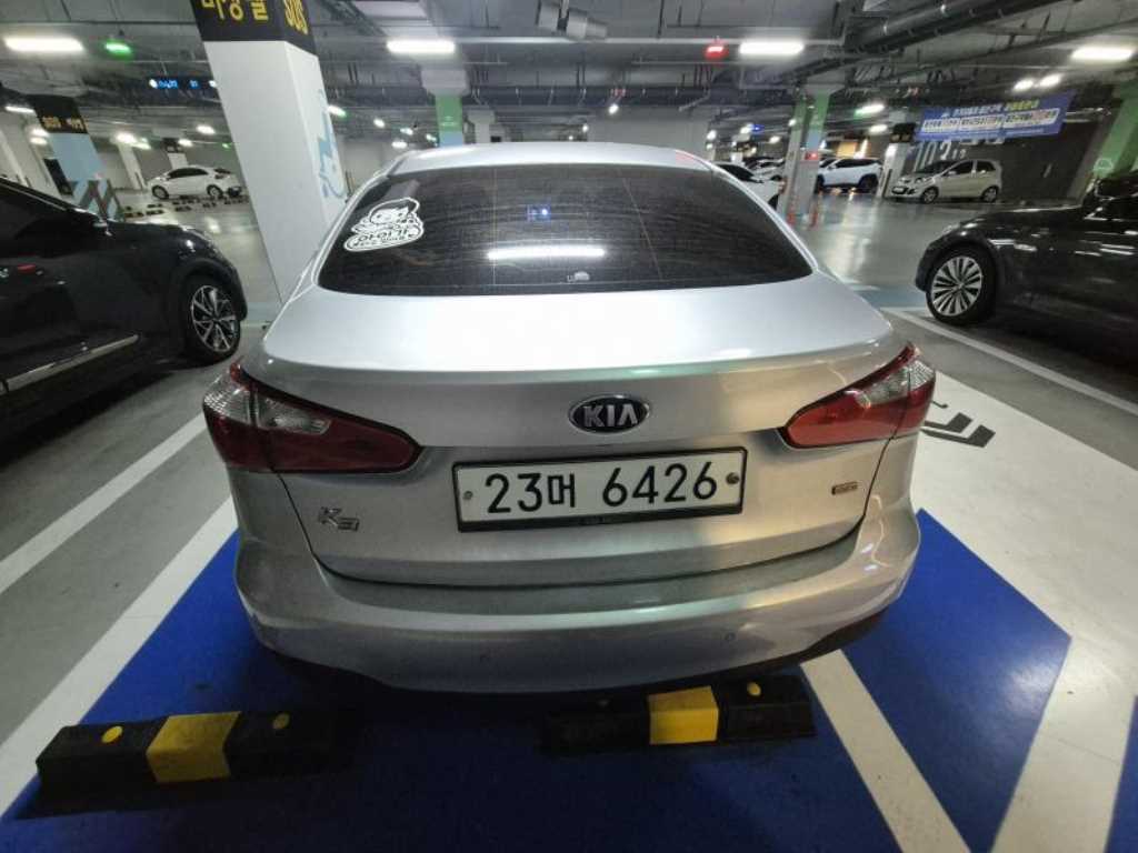 KIA K3 - Vista 2