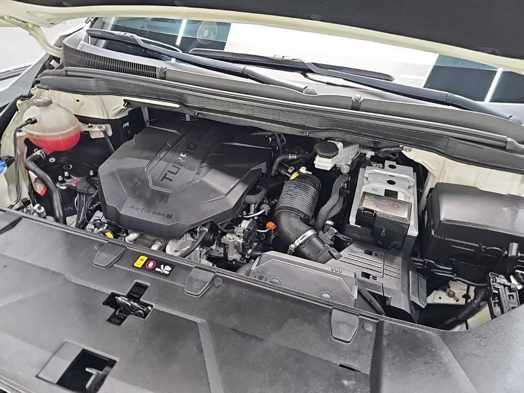 KIA Carnival - Vista 5