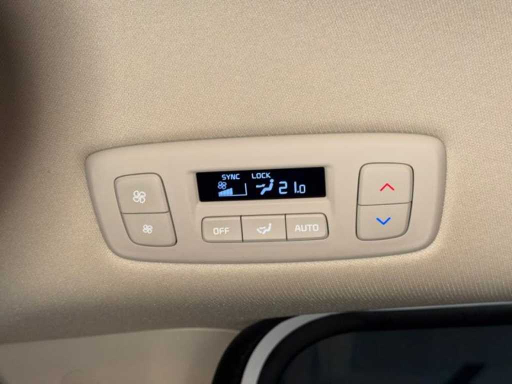 KIA Carnival 2023 - Importación desde Corea - HF Imports Iquique - Foto 16