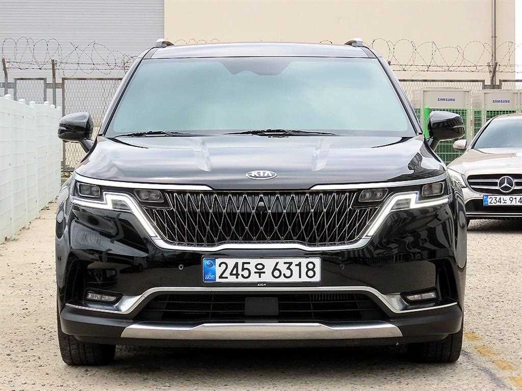 KIA Carnival 2021 Negro - Importación desde Corea - HF Imports Iquique - Foto 1