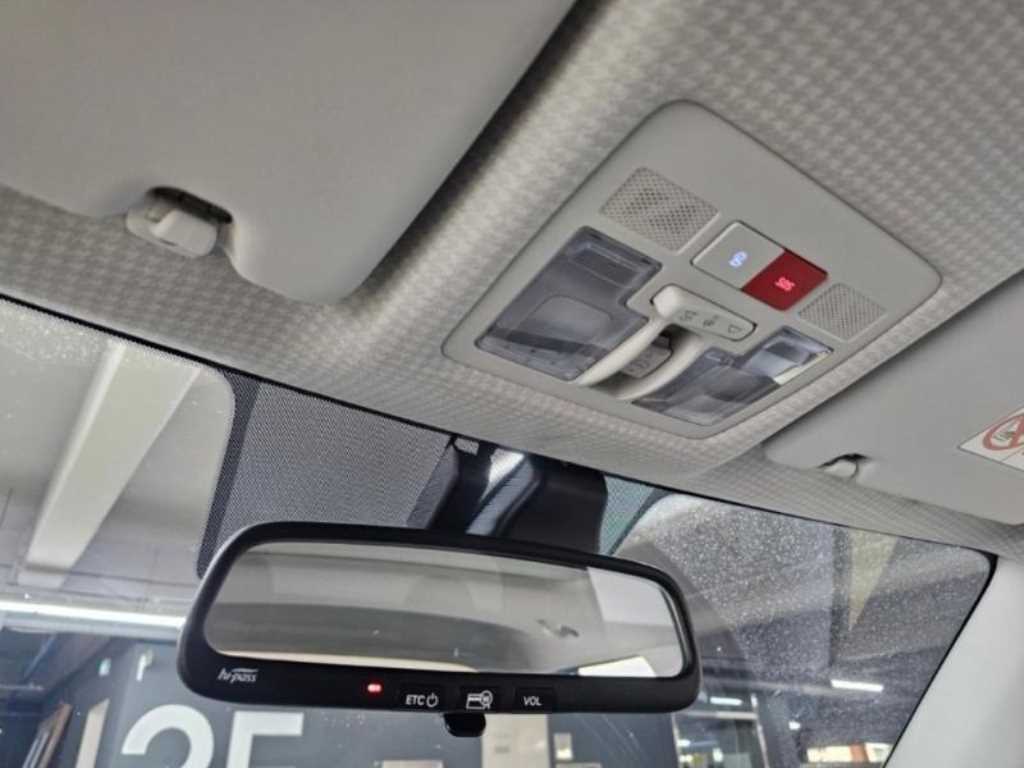 HYUNDAI Casper - Vista 12