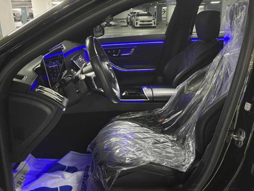 Mercedes Benz S Class - Vista 12