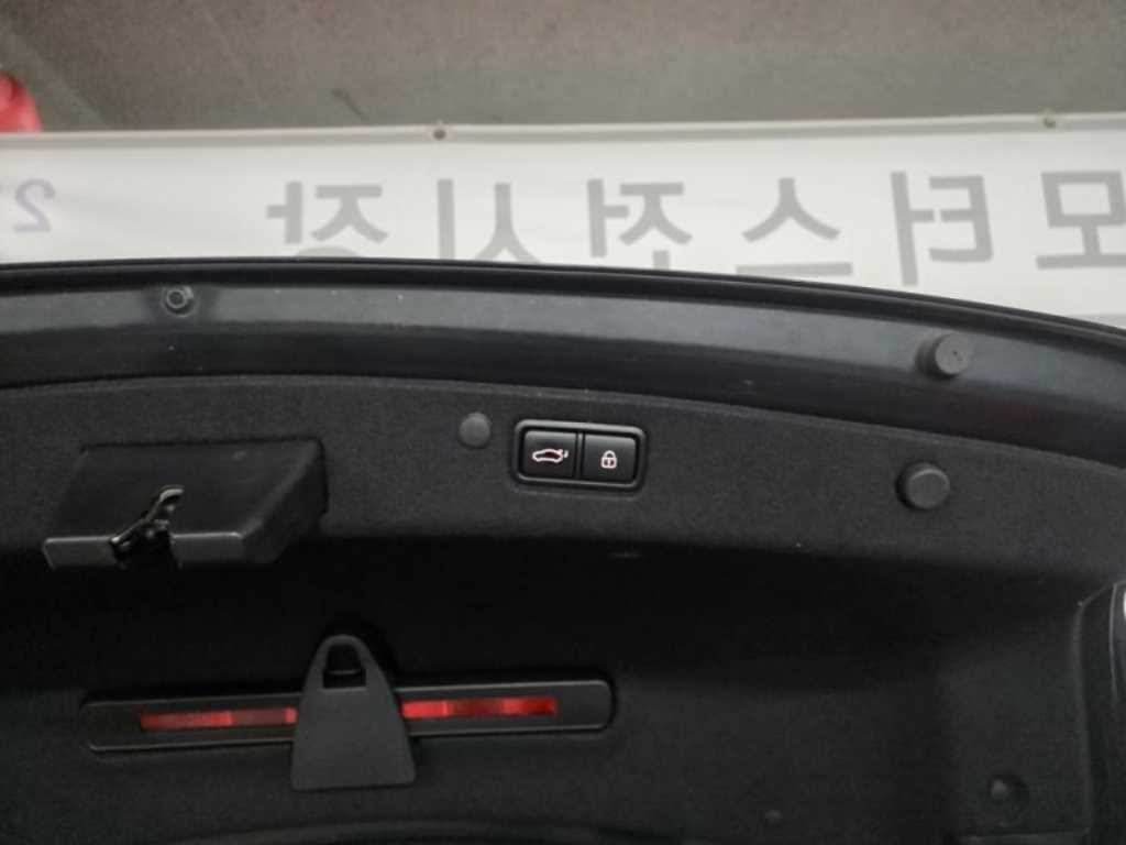 HYUNDAI Grandeur 2020 Negro - Importación desde Corea - HF Imports Iquique - Foto 13
