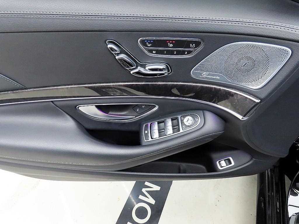 Mercedes Benz S Class - Vista 11