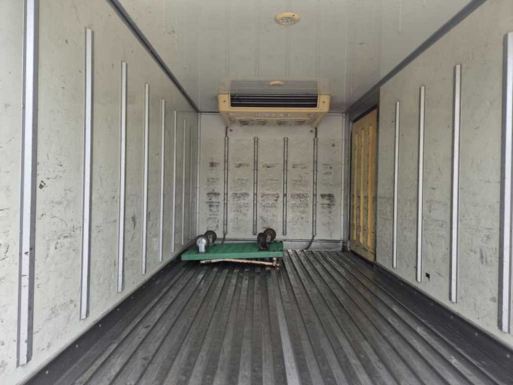 Small Truck Top_Frozen Top - Vista 7