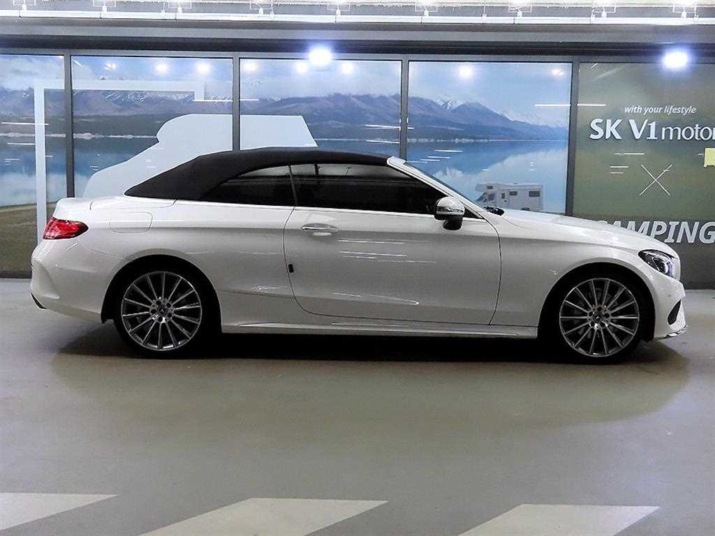 Mercedes Benz C Class - Vista 3