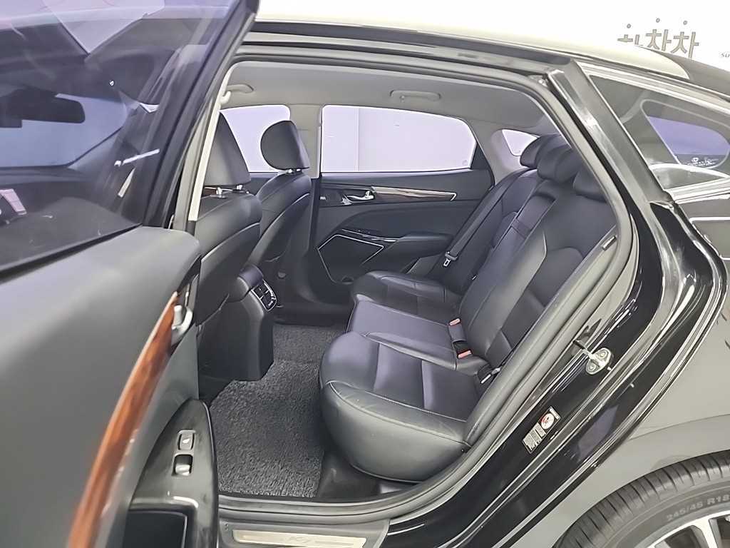 KIA K7 - Vista 12