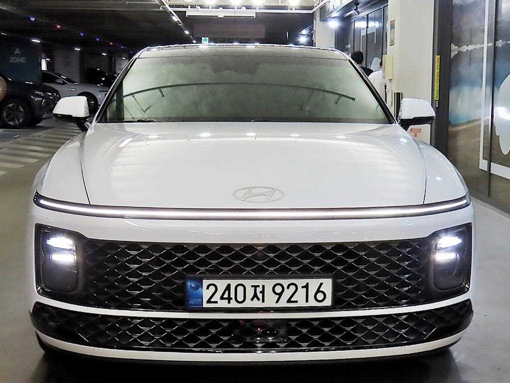 HYUNDAI Grandeur - Vista 3