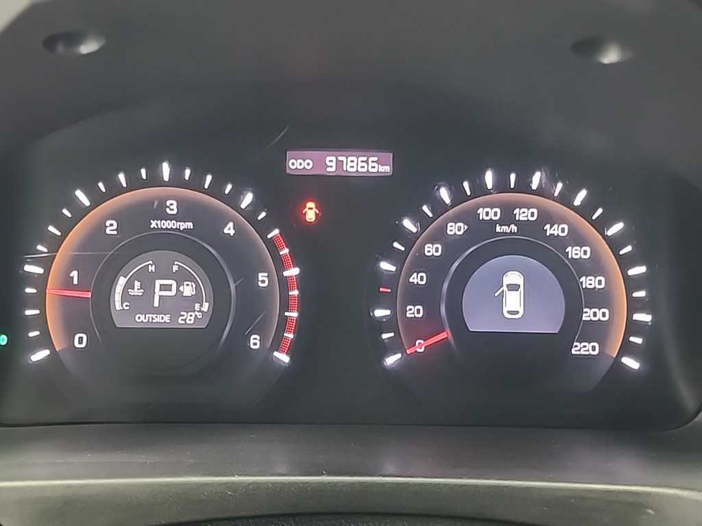 Ssangyong Korando - Vista 6