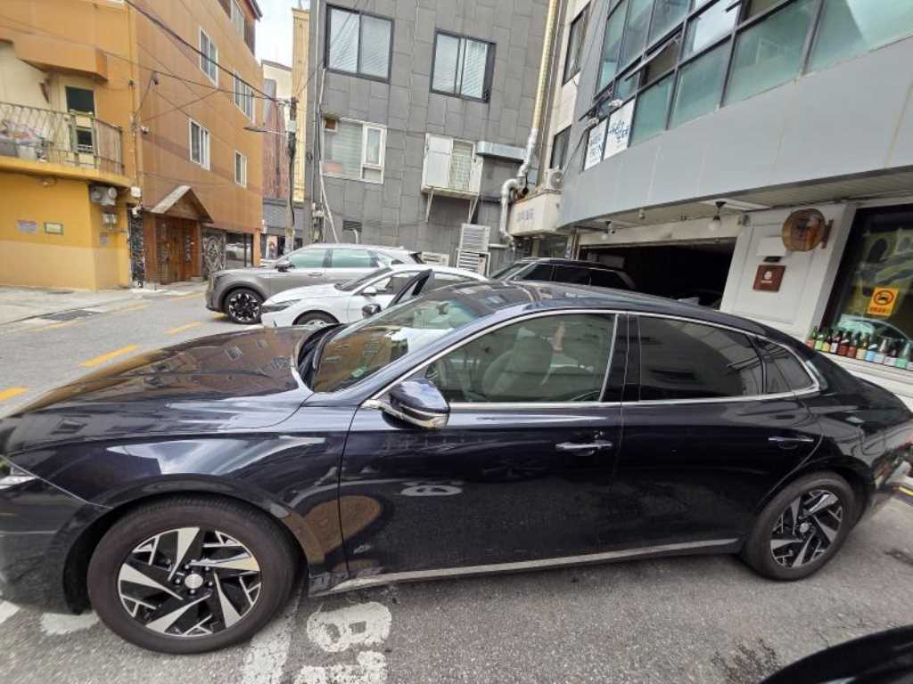 HYUNDAI Grandeur - Vista 3