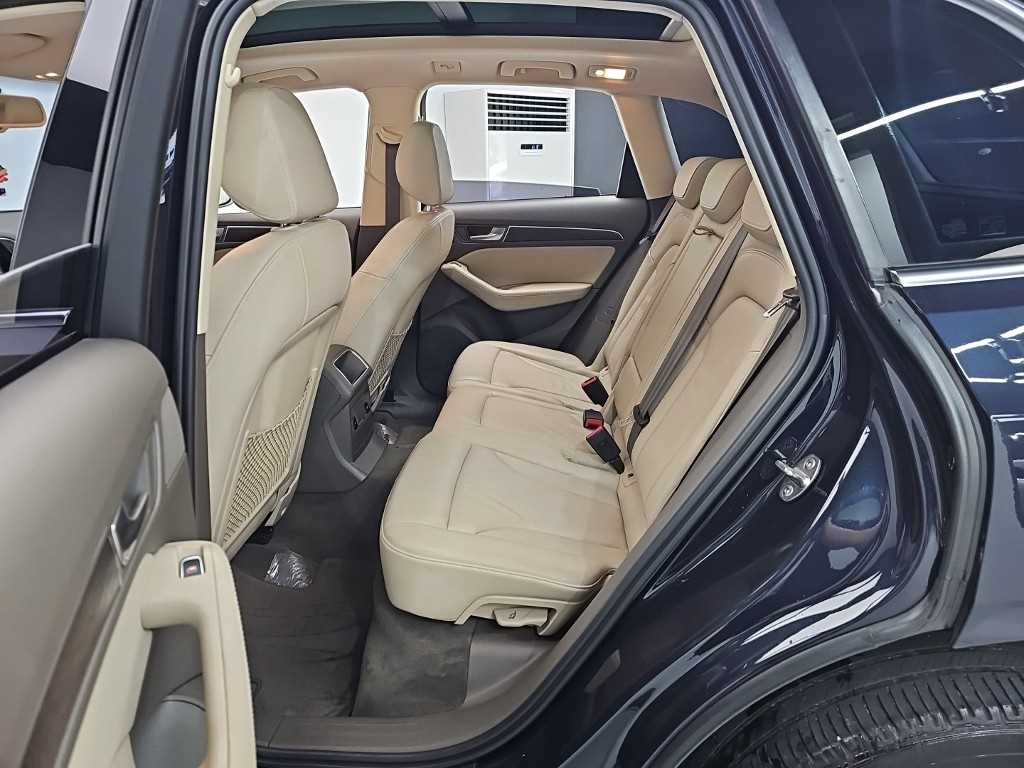 Audi Q5 - Vista 12