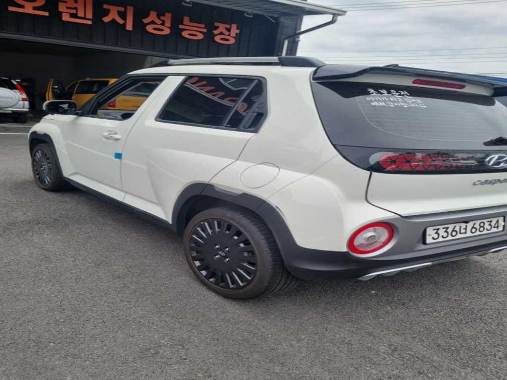 HYUNDAI Casper - Vista 5