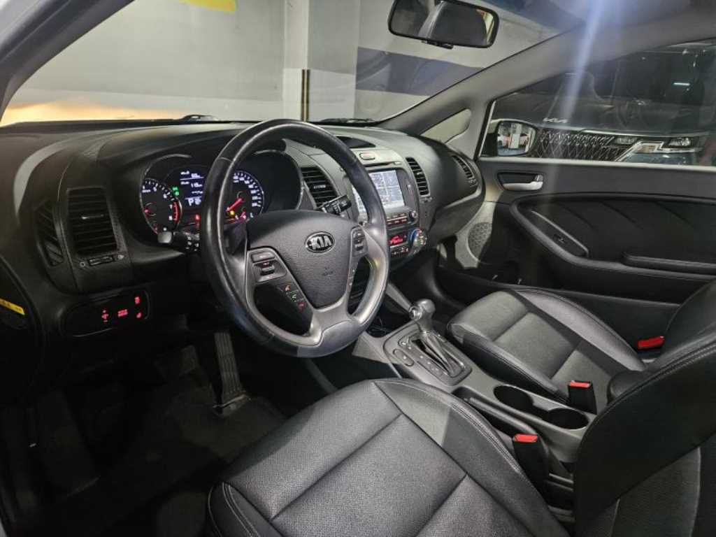 KIA K3 - Vista 7