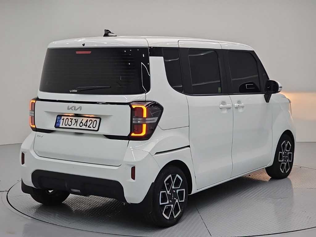KIA Ray - Vista 4