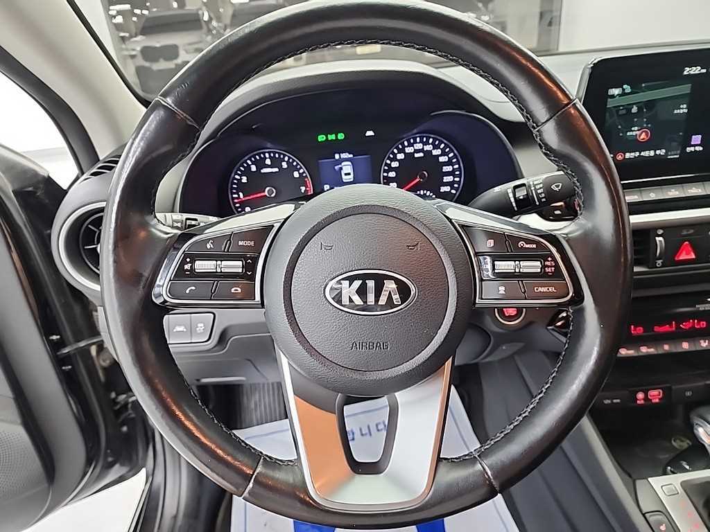 KIA K3 - Vista 9