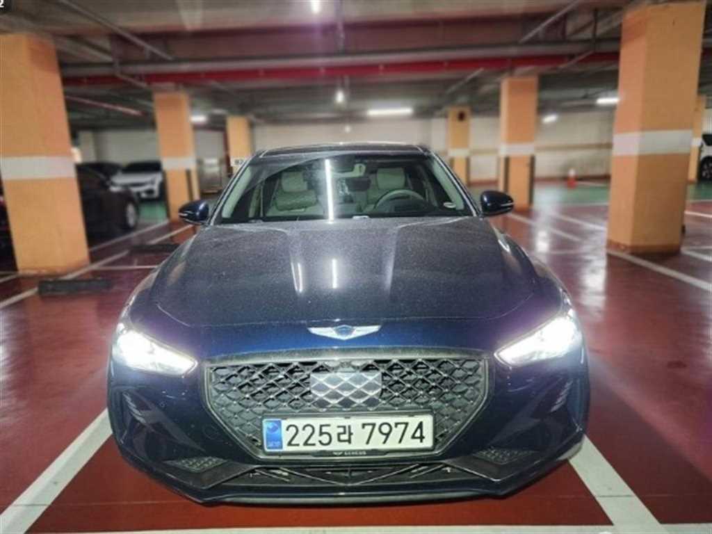 Genesis G70 - Vista 2