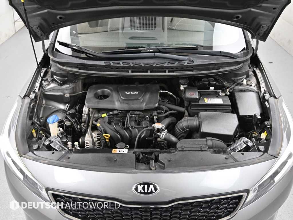 KIA K3 - Vista 6