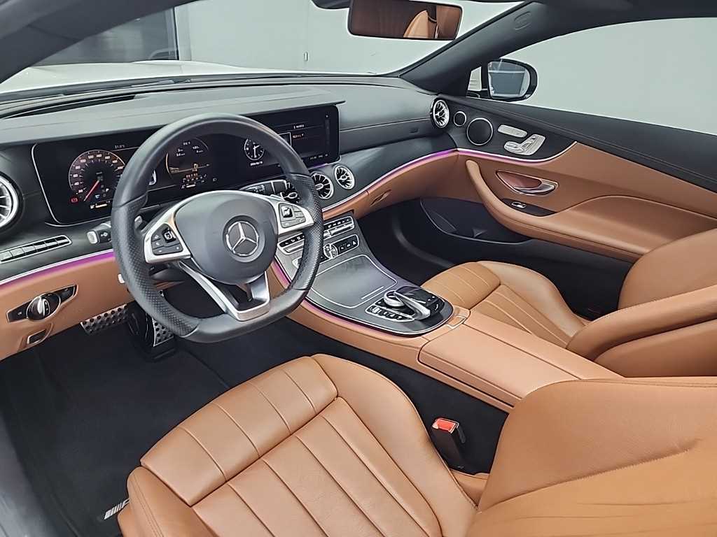 Mercedes Benz E class - Vista 9