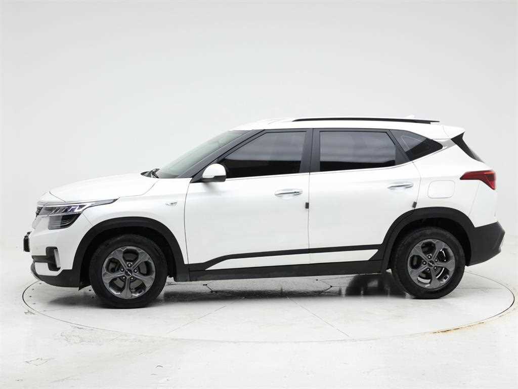 KIA Seltos - Vista 3