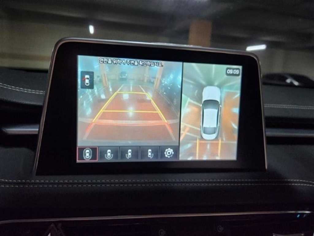 Genesis G70 - Vista 11