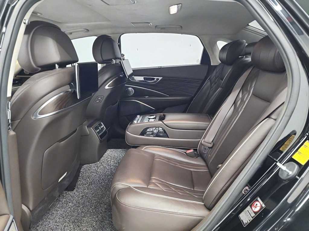 KIA K9 - Vista 12