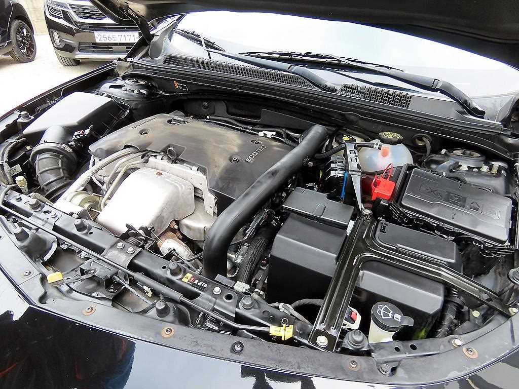 Chevrolet Malibu 2017 Negro - Importación desde Corea - HF Imports Iquique - Foto 19