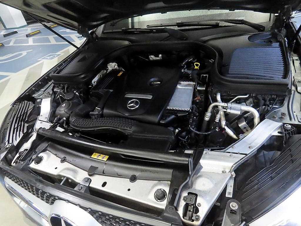 Mercedes Benz GLC Class 2019 Gris - Importación desde Corea - HF Imports Iquique - Foto 19
