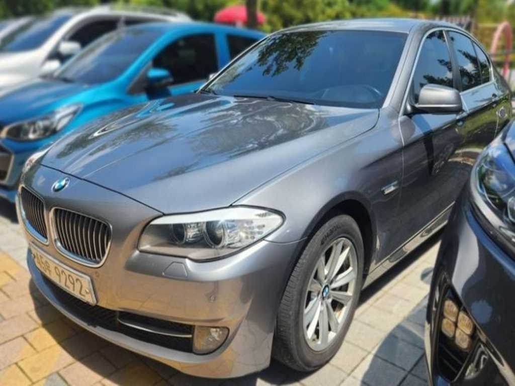 BMW 5 Series - Vista 2