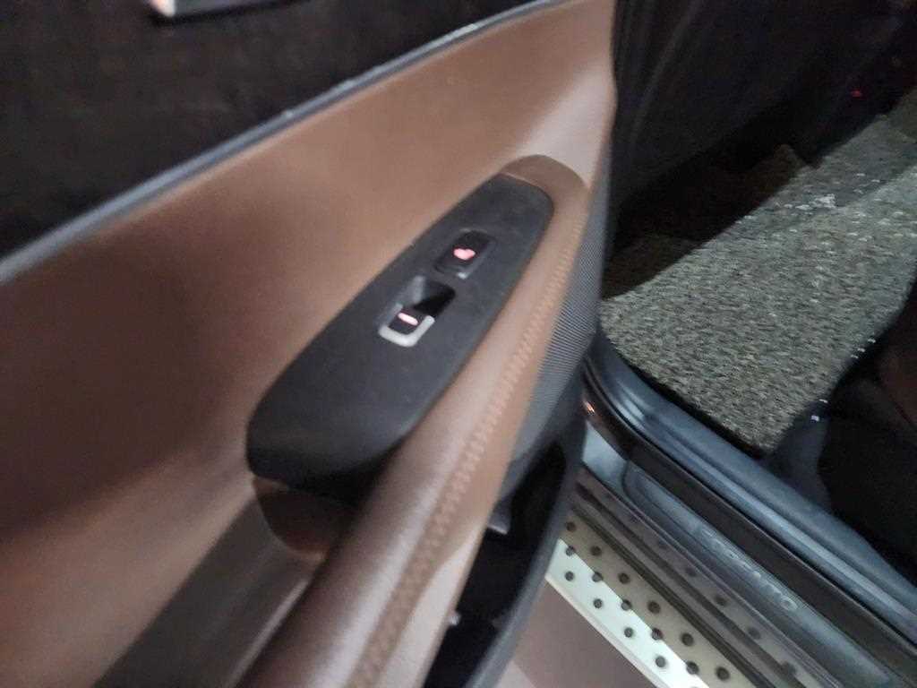KIA Sorento - Vista 6