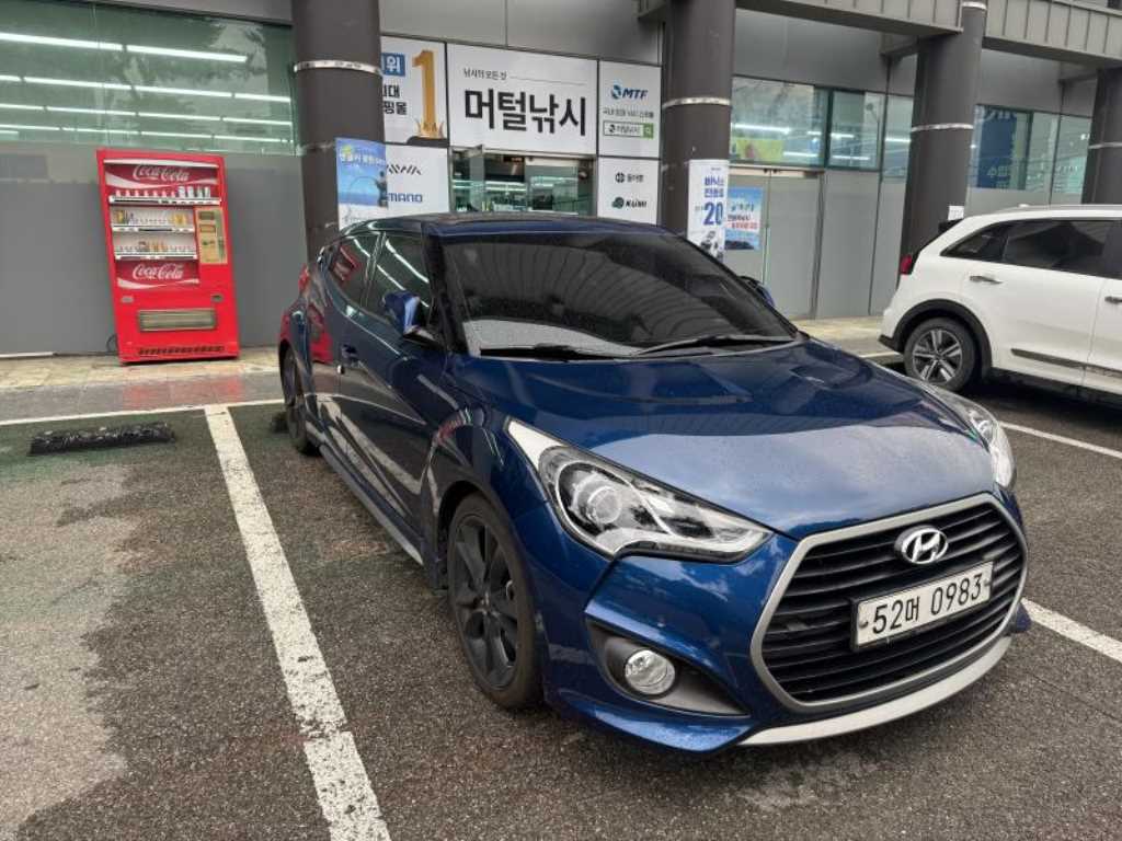 HYUNDAI Veloster - Vista 2