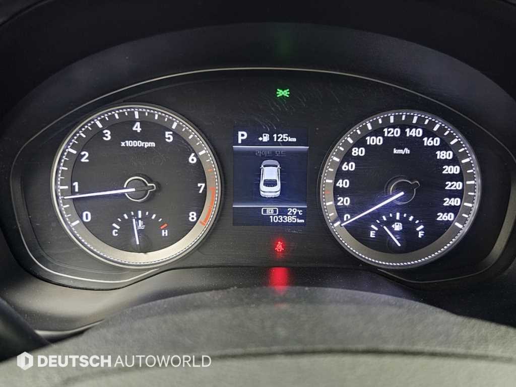 HYUNDAI Grandeur - Vista 8