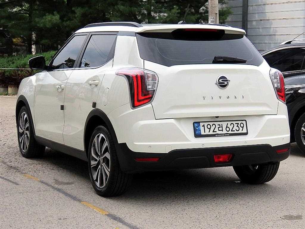 Ssangyong Tivoli - Vista 3