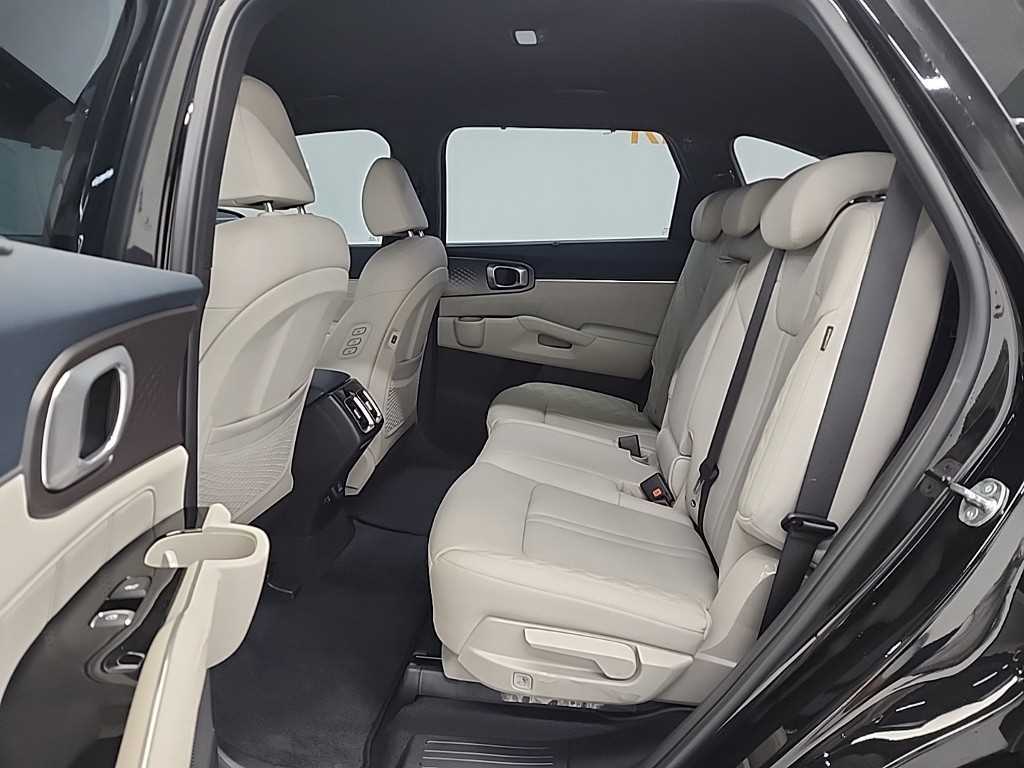 KIA Sorento - Vista 12