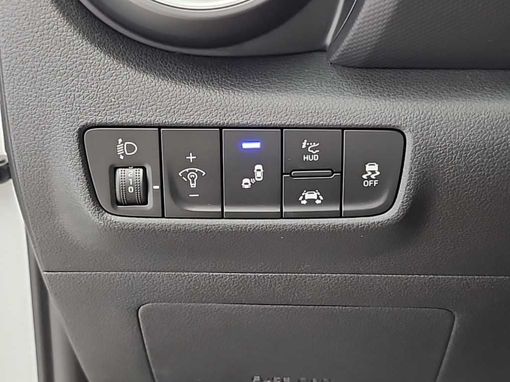 HYUNDAI Kona 2018 Blanco - Importación desde Corea - HF Imports Iquique - Foto 19